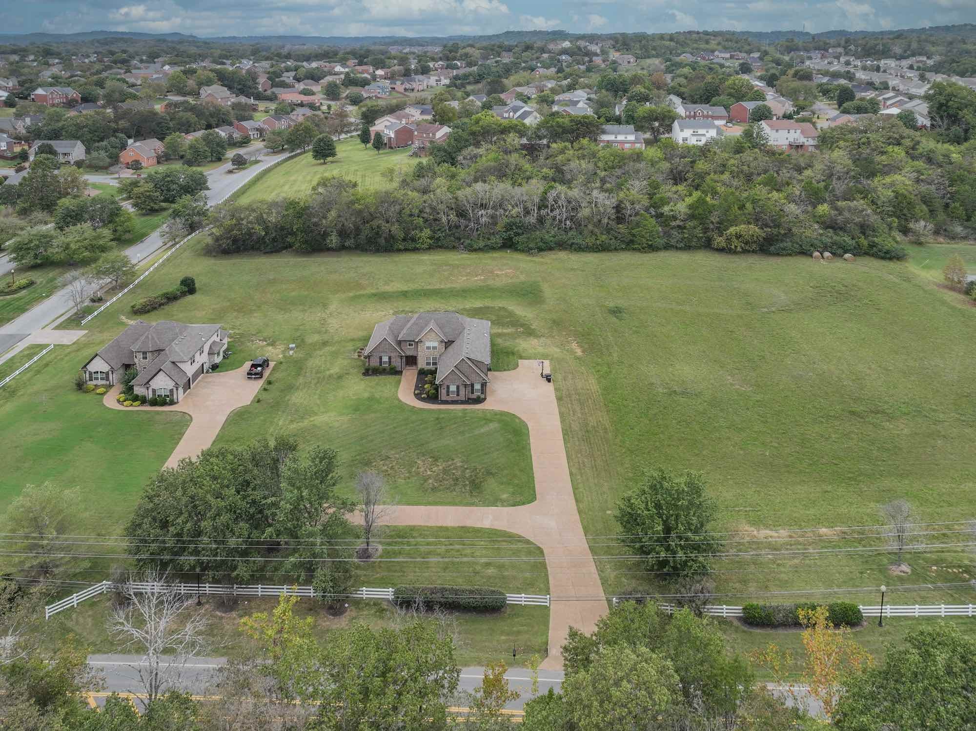 1431 Center Point Road Hendersonville, TN 37075 - Photo 19 of 20 an aerial view of a house with a yard