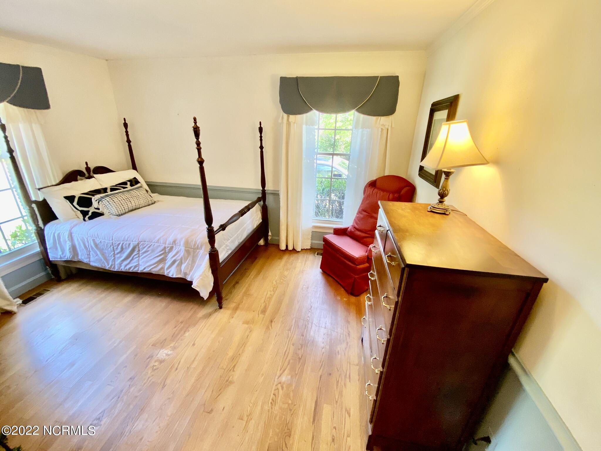 905 School Drive Williamston, NC 27892 - Photo 22 of 67 IMG_2703