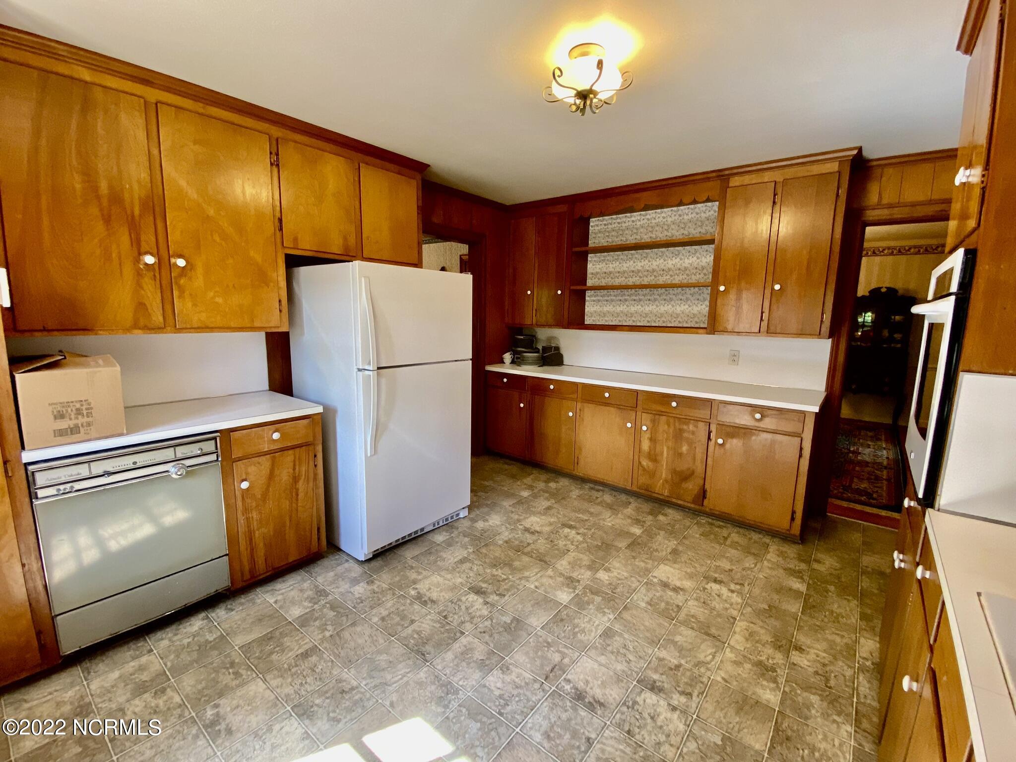 905 School Drive Williamston, NC 27892 - Photo 41 of 67 IMG_2731