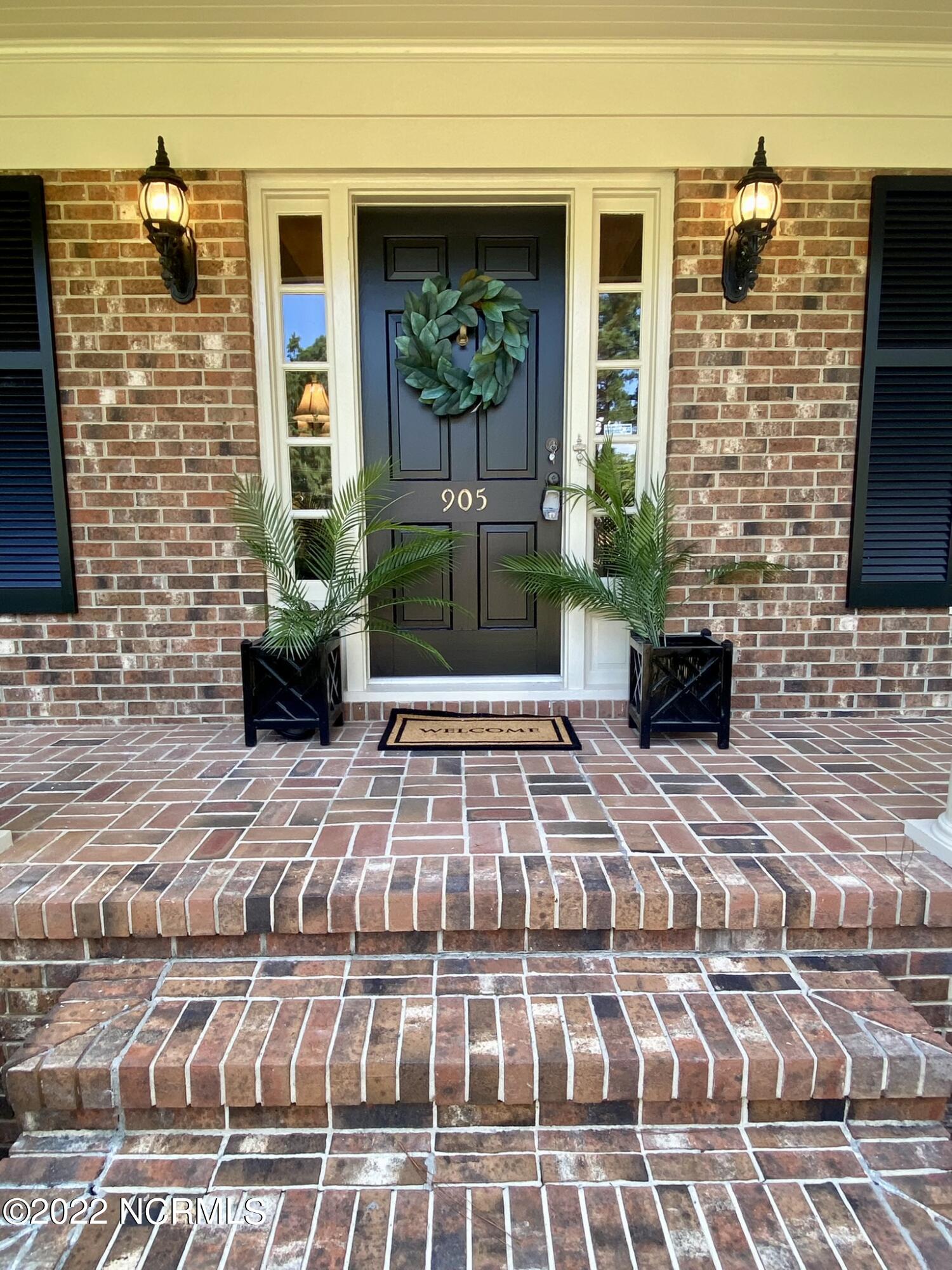 905 School Drive Williamston, NC 27892 - Photo 8 of 67 IMG_2662