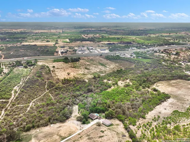 $5,000,000 | 17171 Interstate 35 Access Road, Atascosa, TX 78002