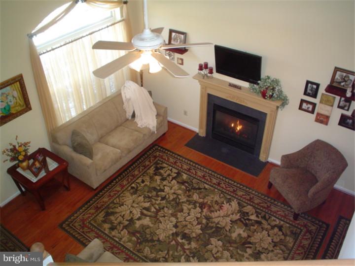 92 Longcross Road Royersford, PA 19468 - Photo 10 of 25 Living Room