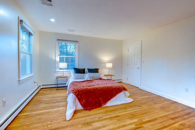 $1,399,000 | 17 Bridle Path, Walpole, MA 02081