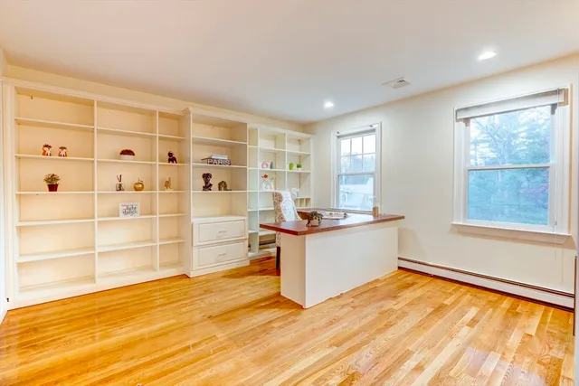 $1,399,000 | 17 Bridle Path, Walpole, MA 02081