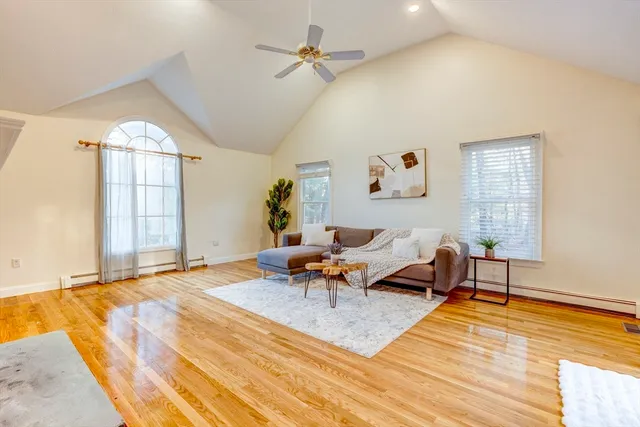 $1,399,000 | 17 Bridle Path, Walpole, MA 02081