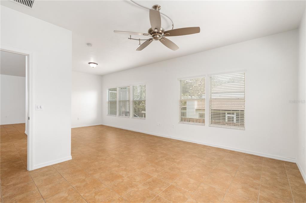 9984 Northwest 18th Road Gainesville, FL 32606 - Photo 7 of 30