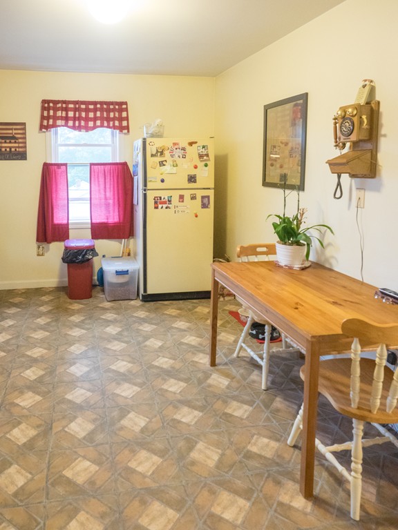 106 Edgehill Road Braintree, MA 02184 - Photo 4 of 16 Gallery Image 4