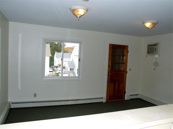 25 Edgebrook Road Boston, MA 02132 - Photo 13 of 25 Gallery Image 13