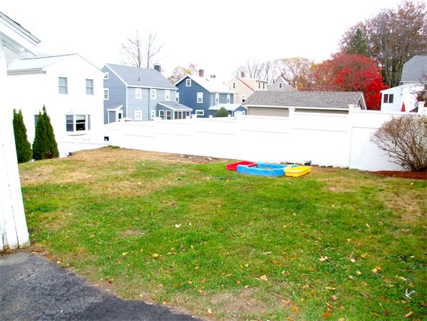 25 Edgebrook Road Boston, MA 02132 - Photo 23 of 25 Gallery Image 23