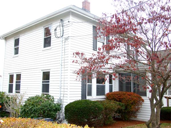 25 Edgebrook Road Boston, MA 02132 - Photo 3 of 25 Gallery Image 3