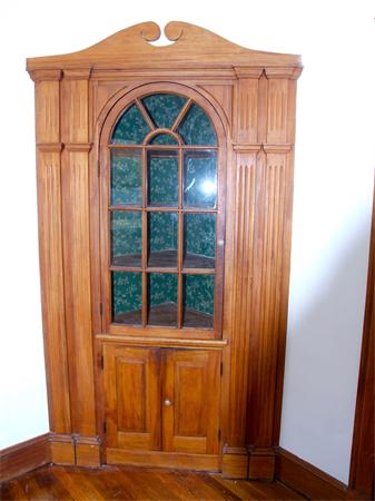 25 Edgebrook Road Boston, MA 02132 - Photo 7 of 25 Gallery Image 7