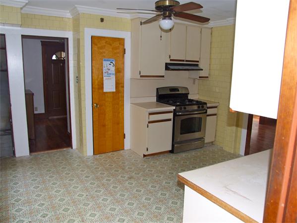 25 Edgebrook Road Boston, MA 02132 - Photo 10 of 25 Gallery Image 10