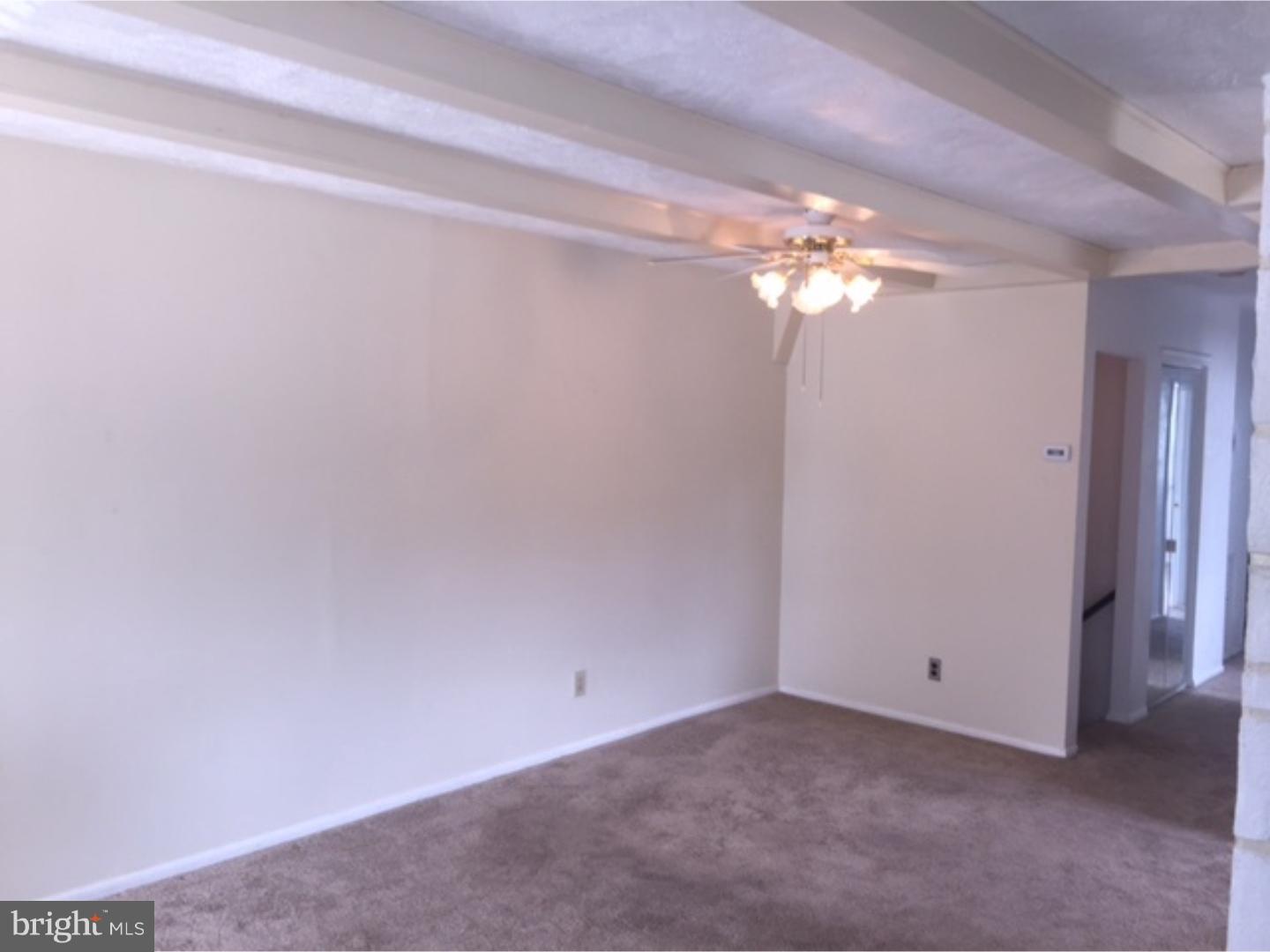 11933 Covert Road Philadelphia, PA 19154 - Photo 6 of 24 Gallery Image 6
