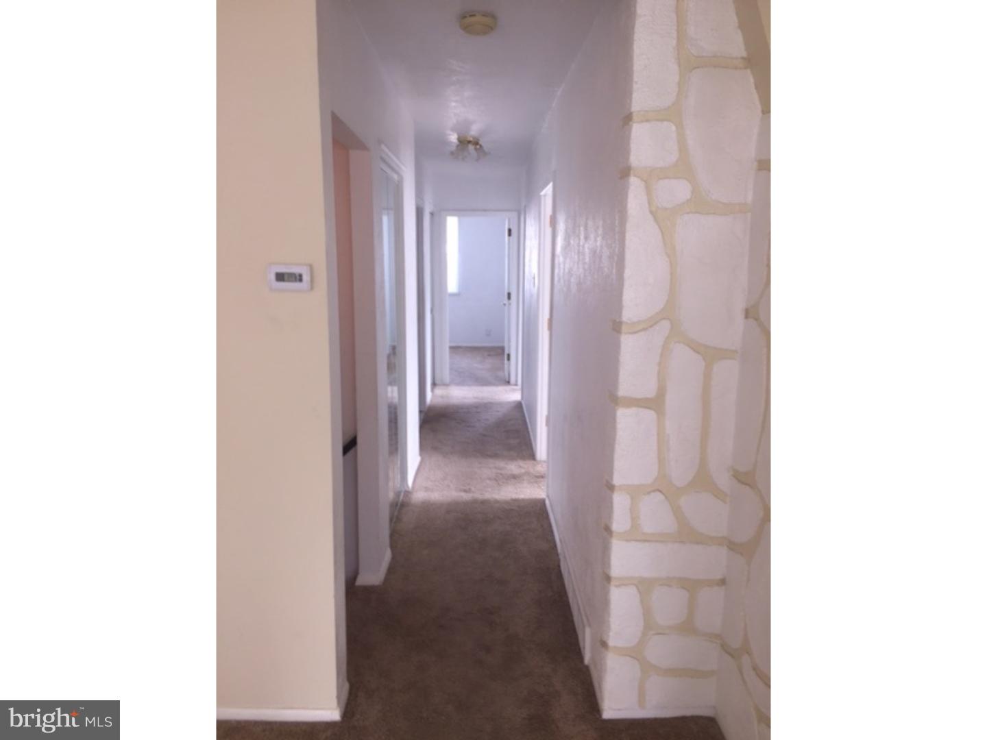 11933 Covert Road Philadelphia, PA 19154 - Photo 7 of 24 Gallery Image 7
