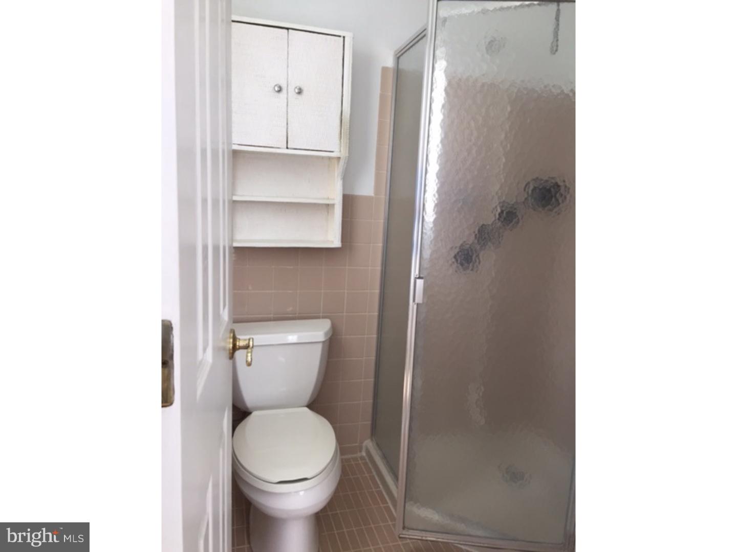 11933 Covert Road Philadelphia, PA 19154 - Photo 9 of 24 Bathroom