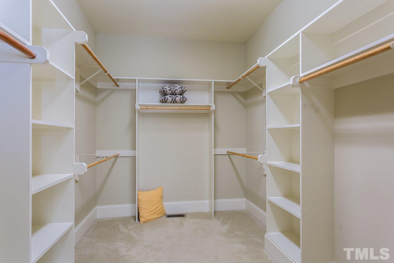 10512 Charmford Way Raleigh, NC 27615 - Photo 21 of 25 Gallery Image 21