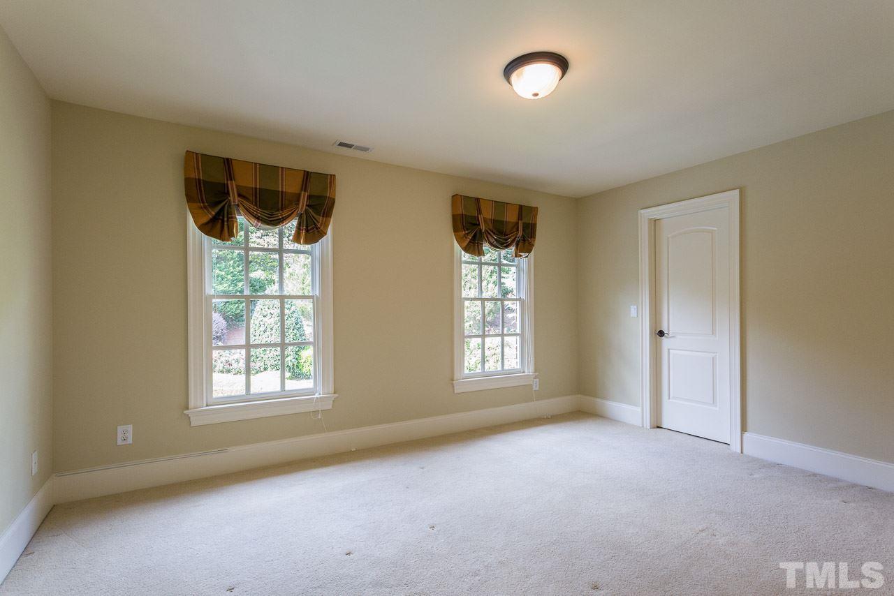 10512 Charmford Way Raleigh, NC 27615 - Photo 23 of 25 Gallery Image 23