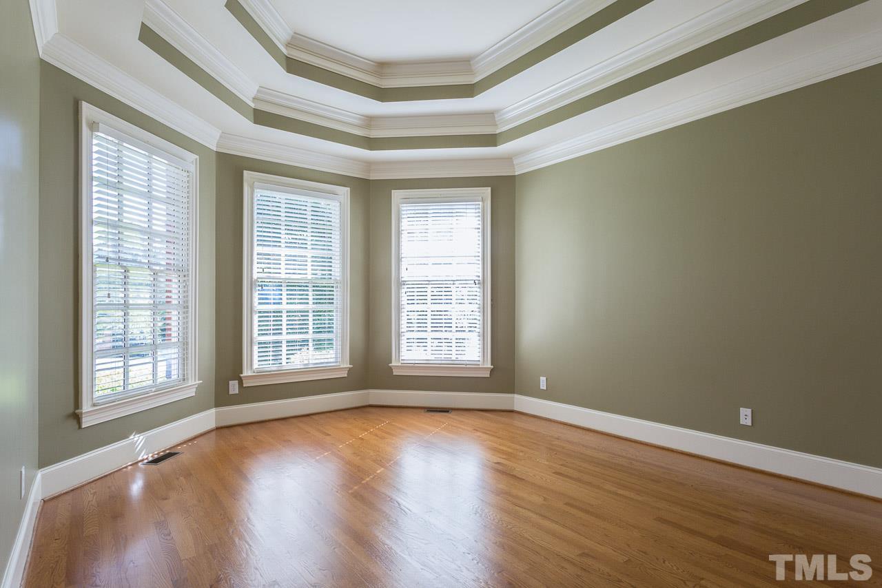 10512 Charmford Way Raleigh, NC 27615 - Photo 8 of 25 Gallery Image 8