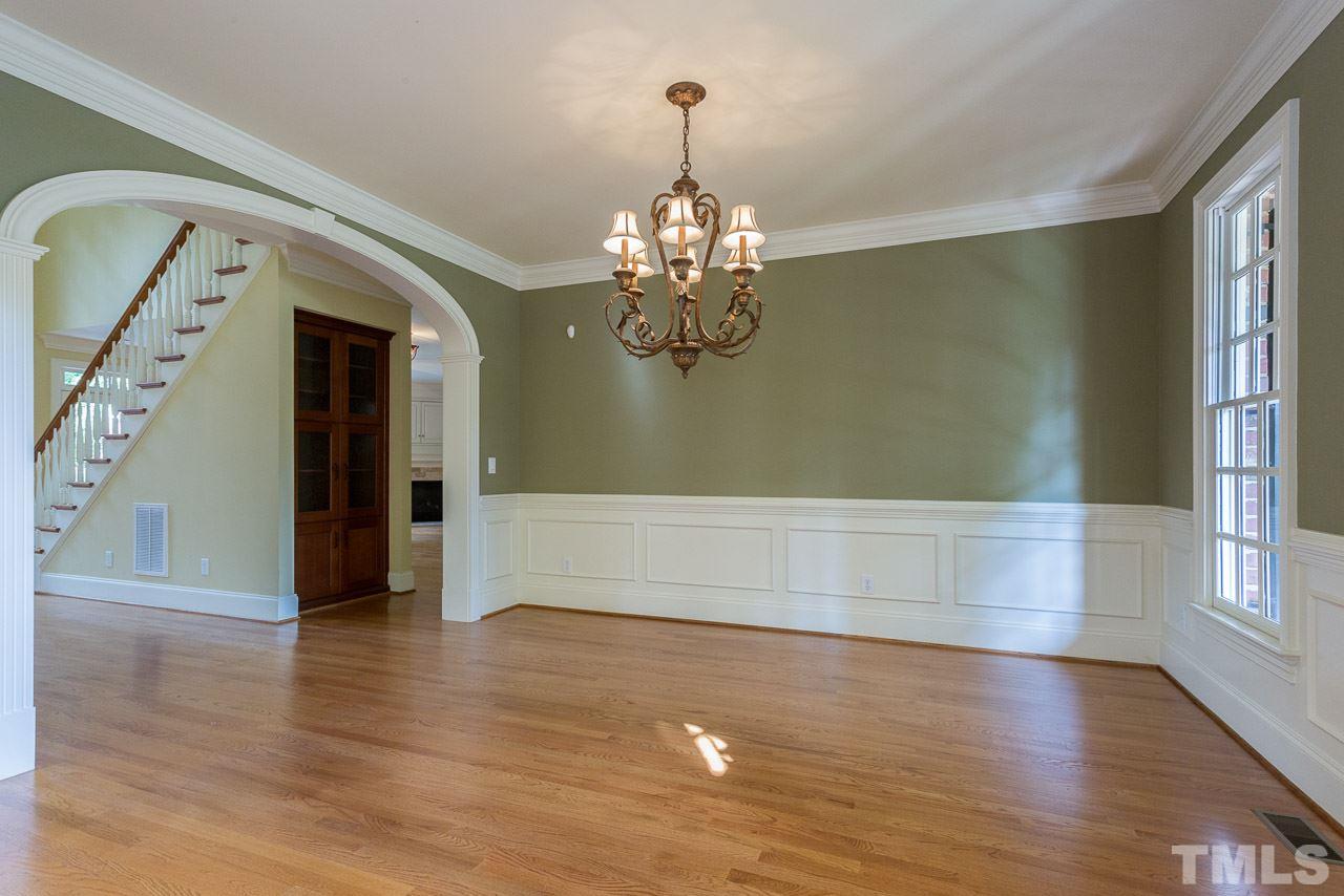 10512 Charmford Way Raleigh, NC 27615 - Photo 9 of 25 Gallery Image 9