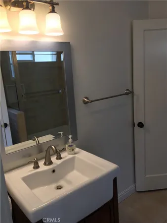 $3,700 | 435 1/2 Heliotrope Avenue, Corona del Mar, CA 92625