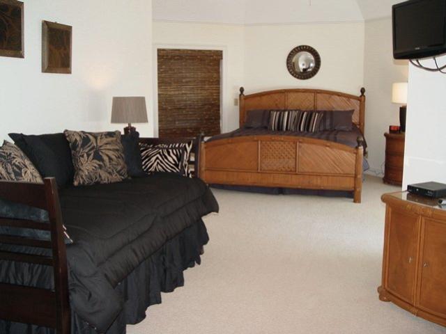 103 Chivas Lane Santa Rosa Beach, FL 32459 - Photo 16 of 22 2nd 3rd floor master bedroom