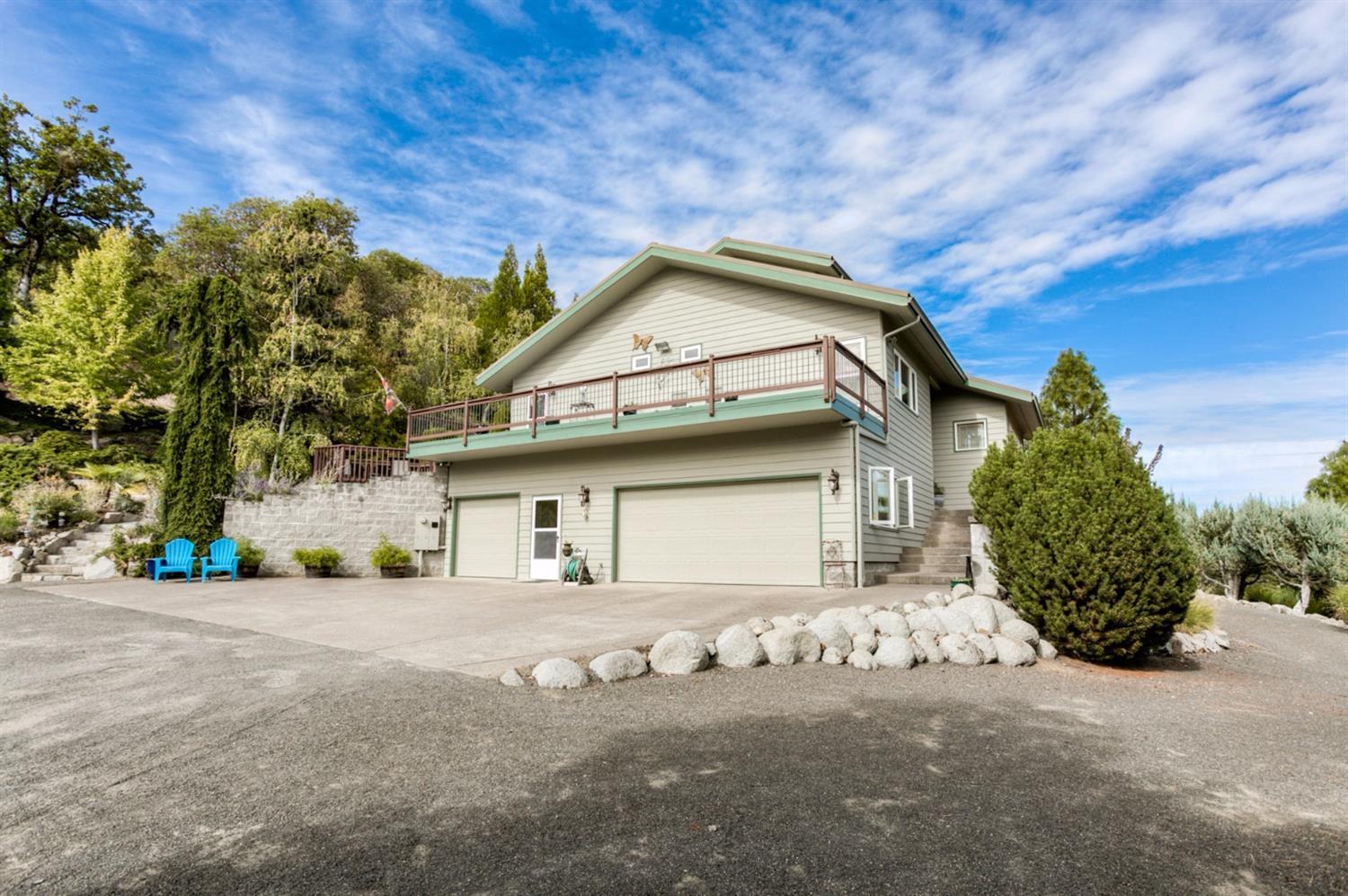 5537 Kane Creek Road Central Point, OR 97502 - Photo 2 of 35 Additional Photo