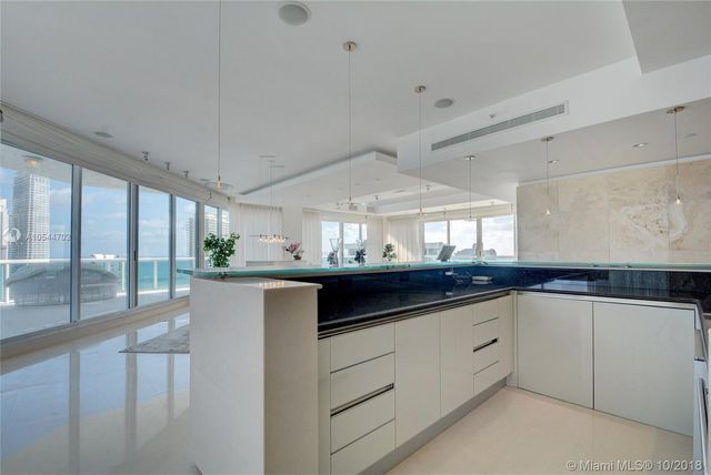 $2,300,000 | 16500 Collins Avenue, Unit PH3051, Sunny Isles Beach, FL 33160