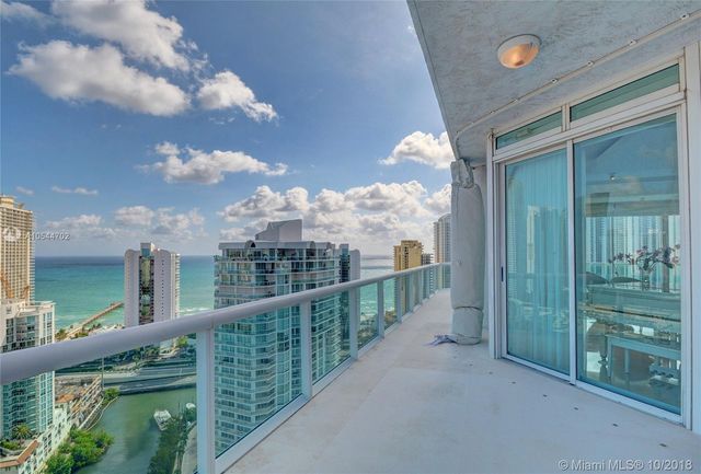 $2,300,000 | 16500 Collins Avenue, Unit PH3051, Sunny Isles Beach, FL 33160