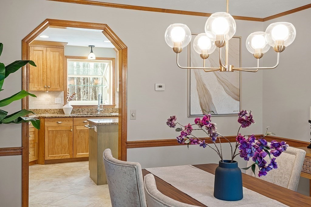 72 Forrest Road Westford, MA 01886 - Photo 28 of 42 Gallery Image 28