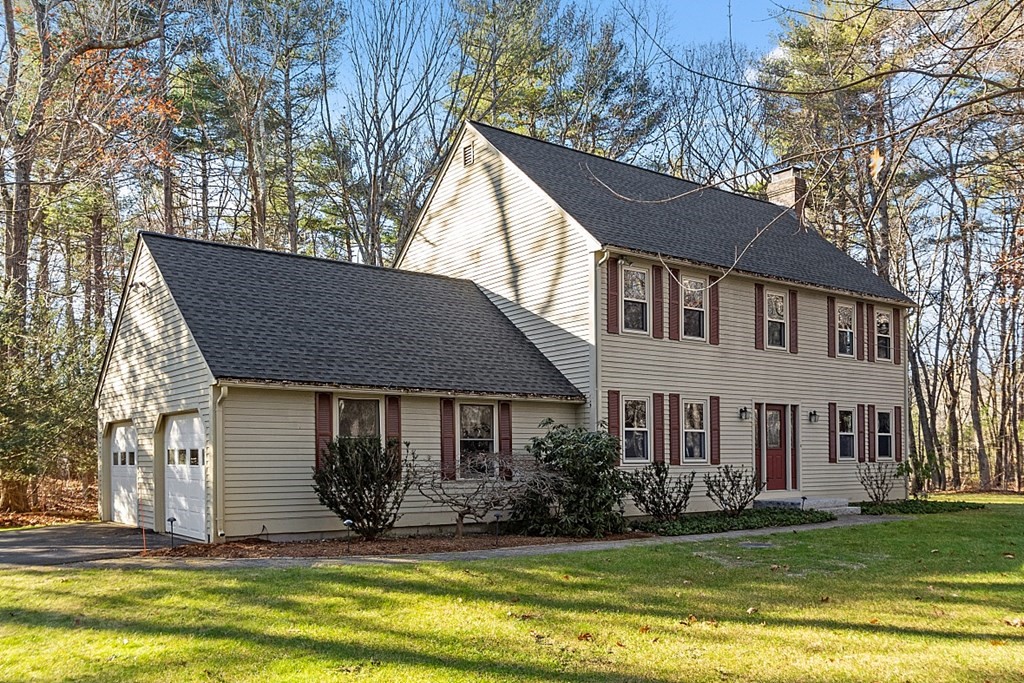 72 Forrest Road Westford, MA 01886 - Photo 10 of 42 Gallery Image 10