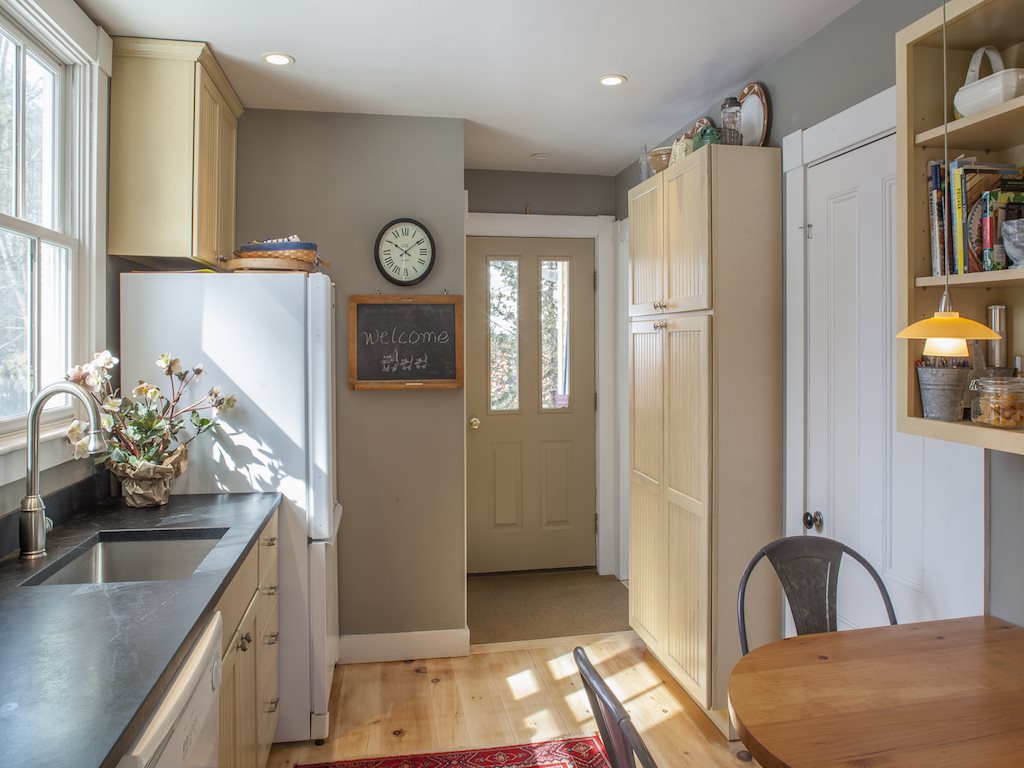 2 Tenney Hill Road Kittery, ME 03905 - Photo 10 of 26