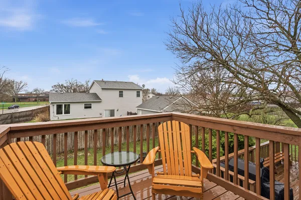 $385,000 | 7654 West Moorefield Drive, Frankfort, IL 60423