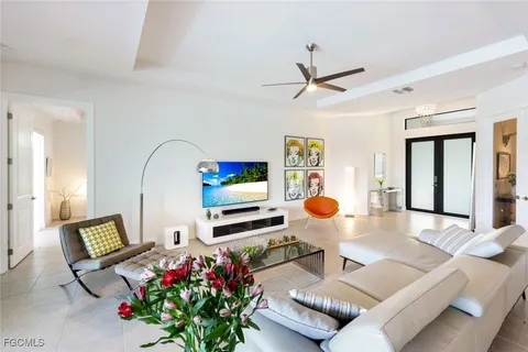 $1,349,000 | 2906 Southwest 29th Terrace, Cape Coral, FL 33914