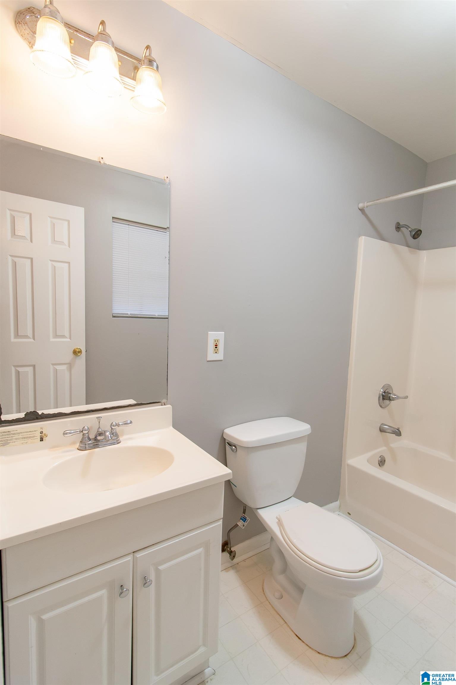 2524 17th Street Southwest Birmingham, AL 35208 - Photo 10 of 13