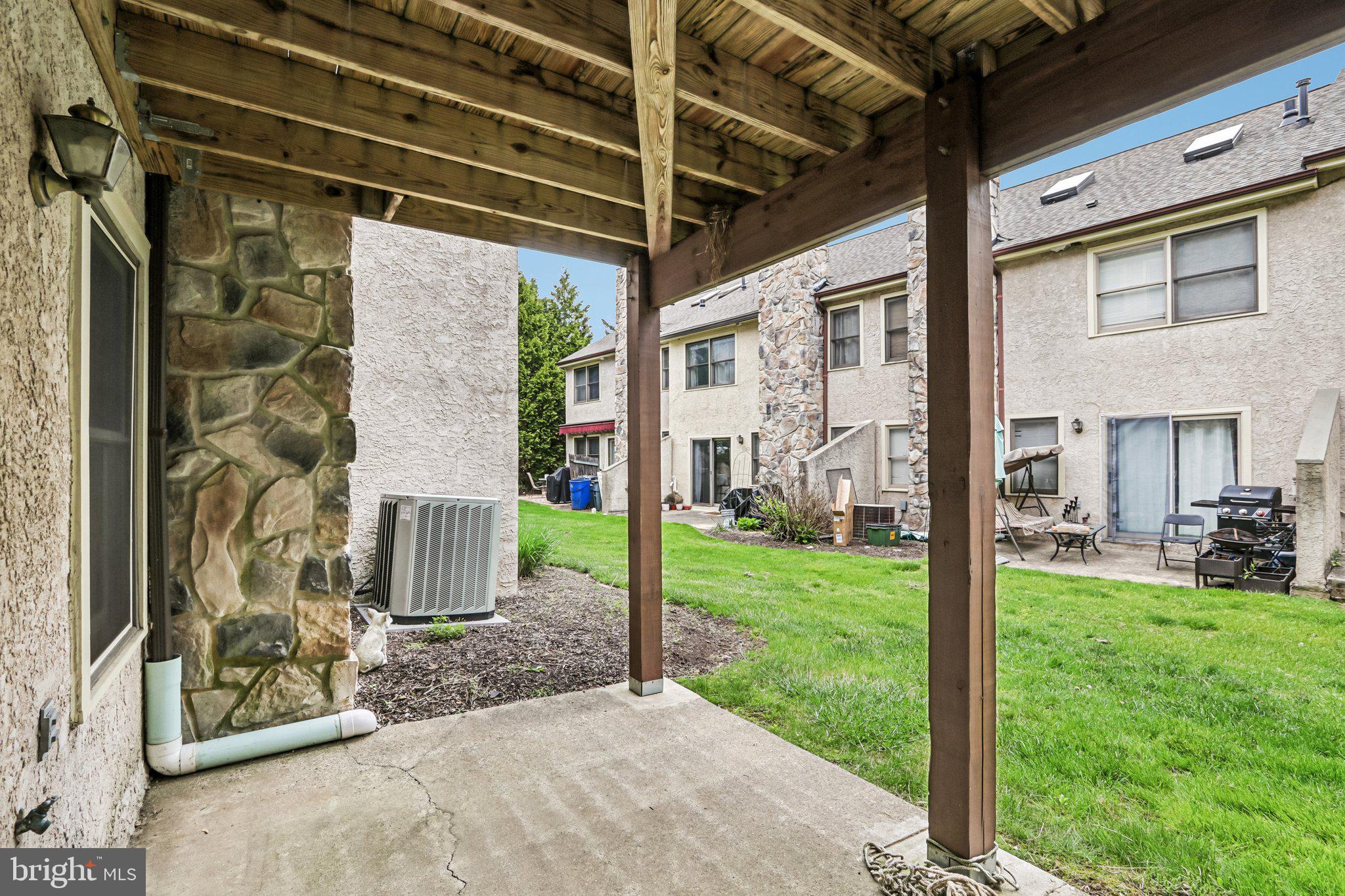 36 Independence Place, Unit 36 Chesterbrook, PA 19087 - Photo 39 of 55 Patio