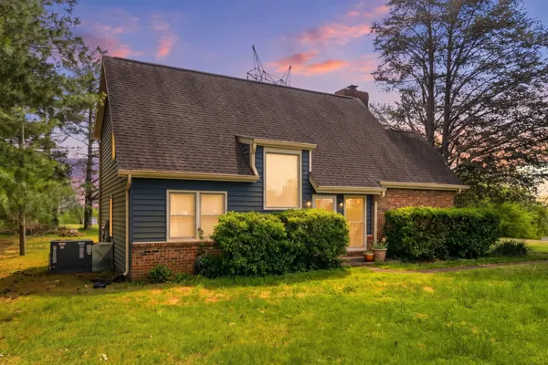 $435,000 | 674 Lakeside Drive, Springfield, TN 37172