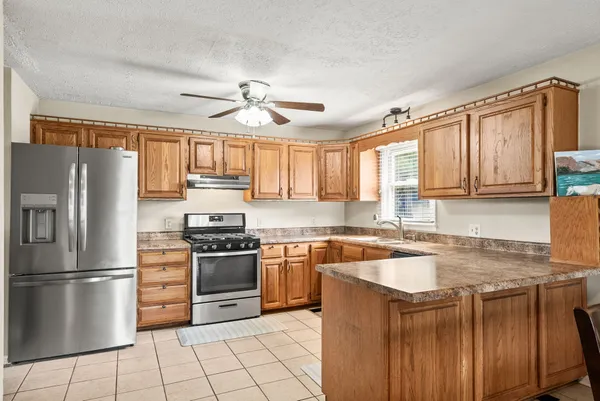 $435,000 | 674 Lakeside Drive, Springfield, TN 37172