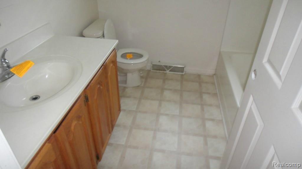13820 Fergus Road Chesaning, MI 48616 - Photo 20 of 24 DSC03328.jpg
