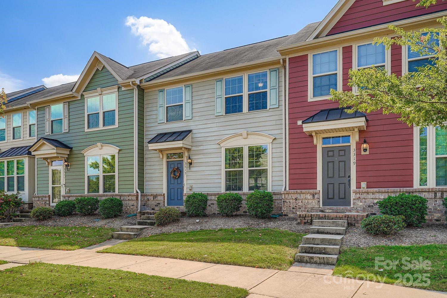 3315 Major Samuals Way Charlotte, NC 28208 - Photo 2 of 28