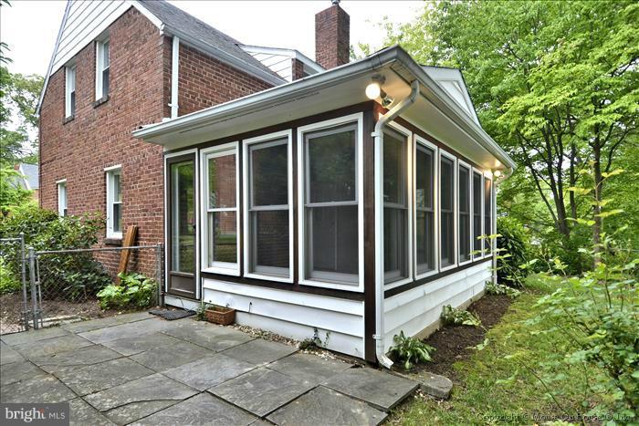 1015 Carson Street Silver Spring, MD 20901 - Photo 14 of 22 Exterior (General)