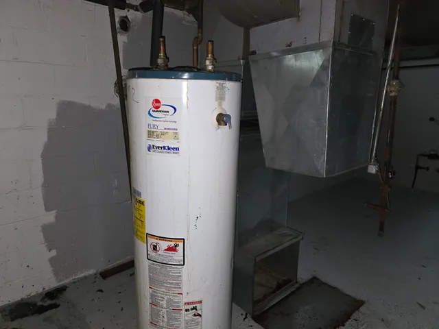 $1,050 | 16073 Tacoma Street, Detroit, MI 48205