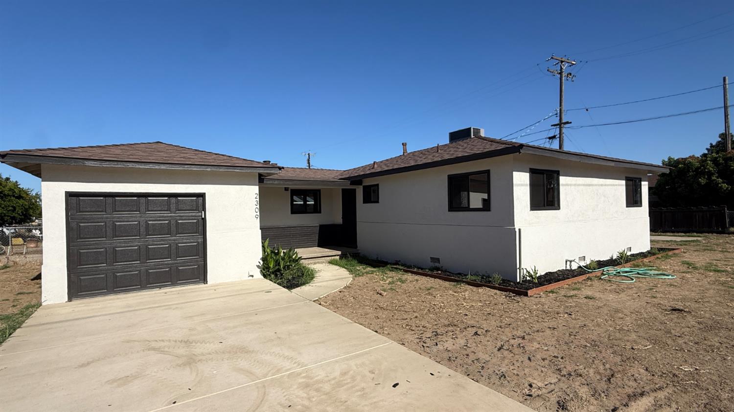 2309 Ustick Road Modesto, CA 95358 - Photo 1 of 14
