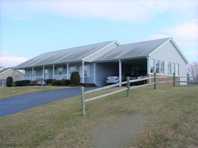 Gallery Image 1