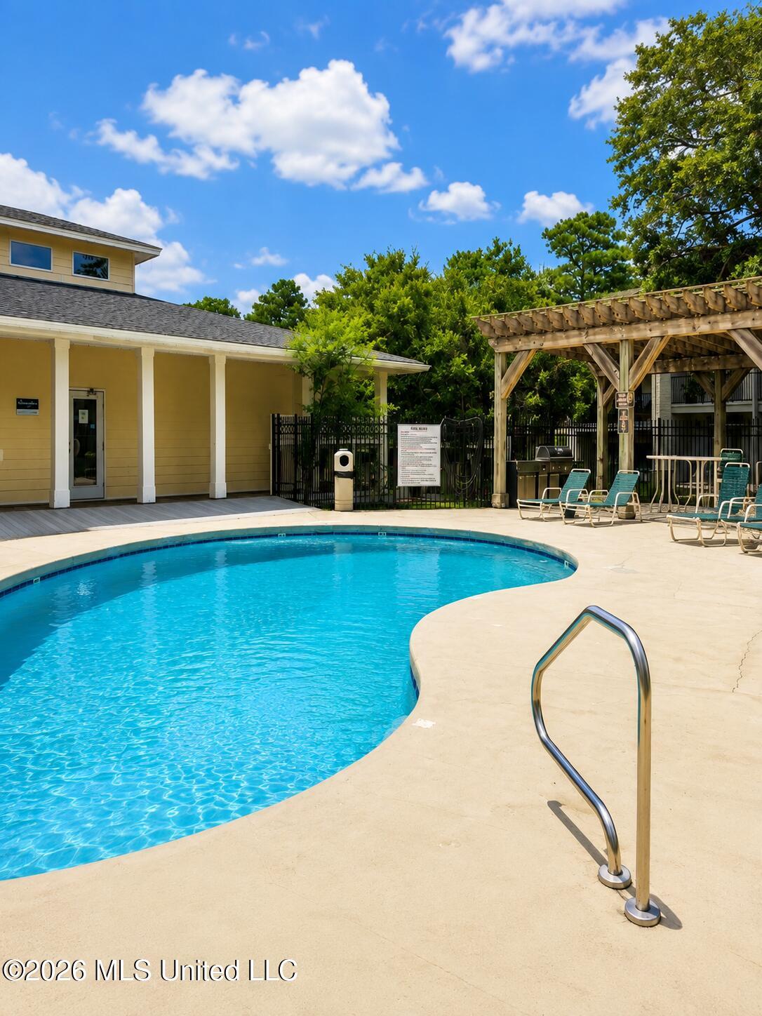 3230 Cumberland Road, Unit 63 Ocean Springs, MS 39564 - Photo 16 of 22 Pool