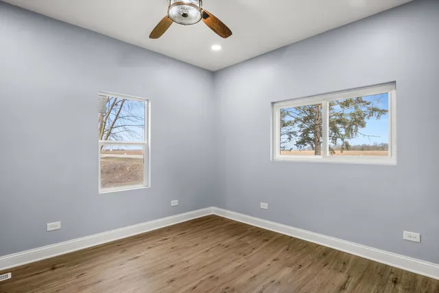 $449,900 | 2402 North 41st Road, Sheridan, IL 60551