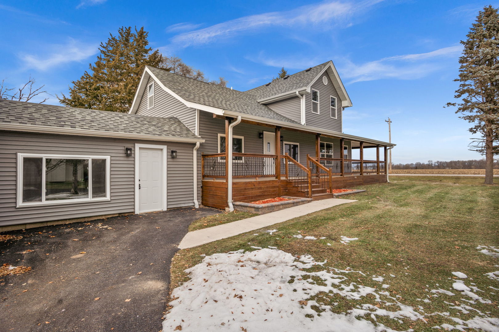 2402 North 41st Road Sheridan, IL 60551 - Photo 6 of 28