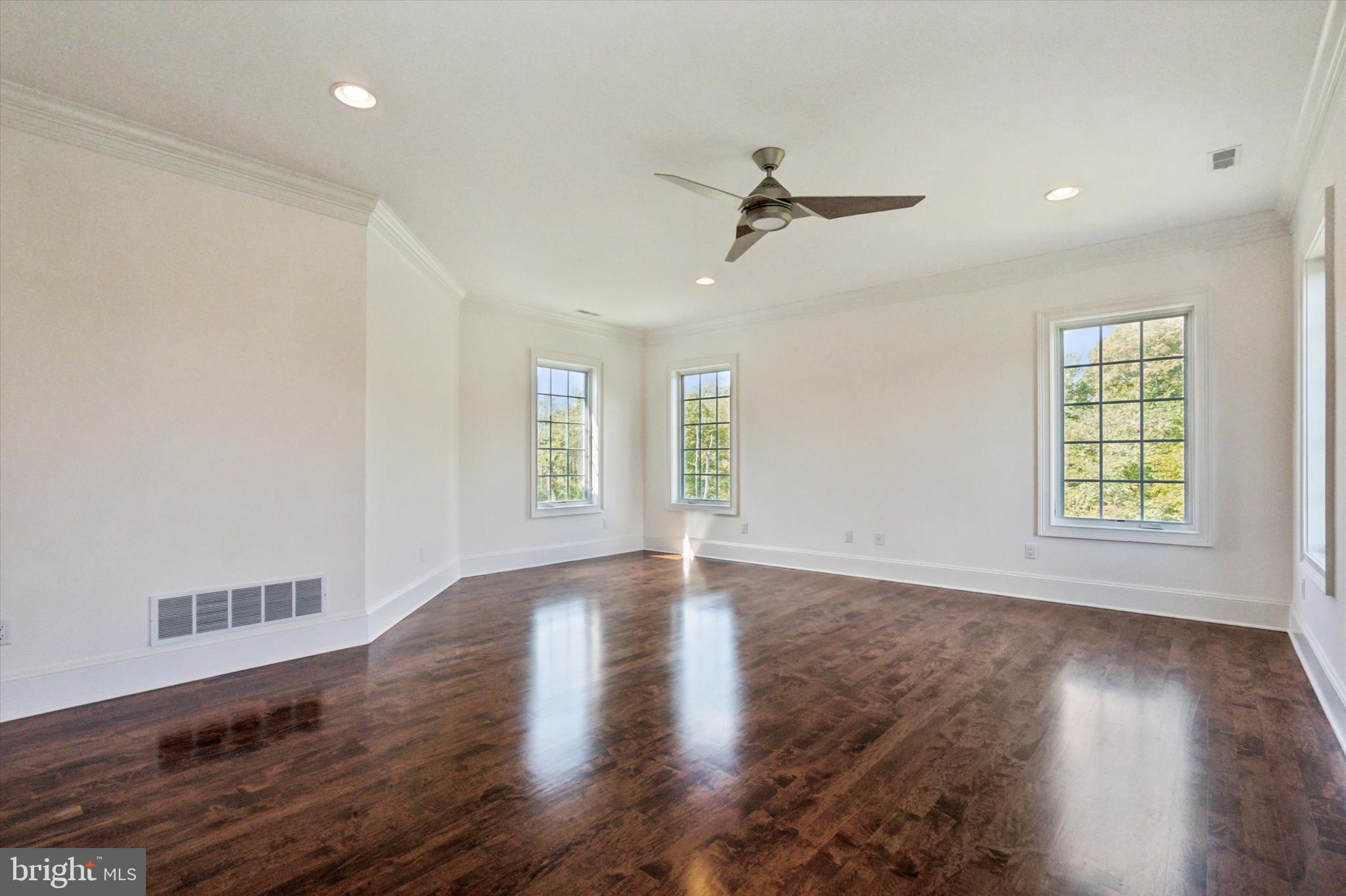 3 Tines Field Path Newtown, PA 18940 - Photo 37 of 56