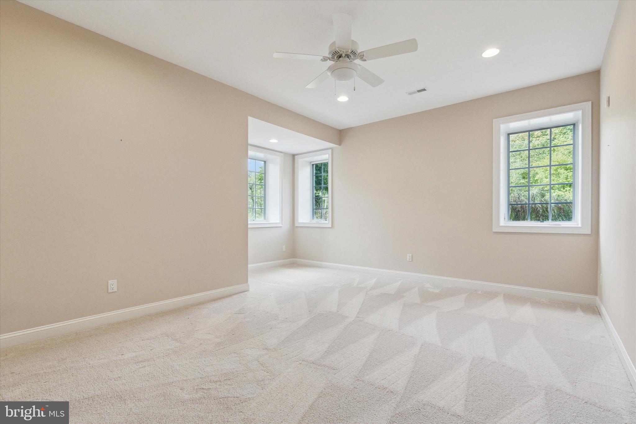 3 Tines Field Path Newtown, PA 18940 - Photo 44 of 56