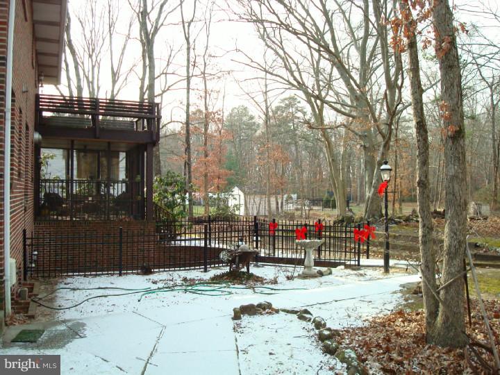 106 Christopher Mill Road Medford, NJ 08055 - Photo 16 of 17 View in Back