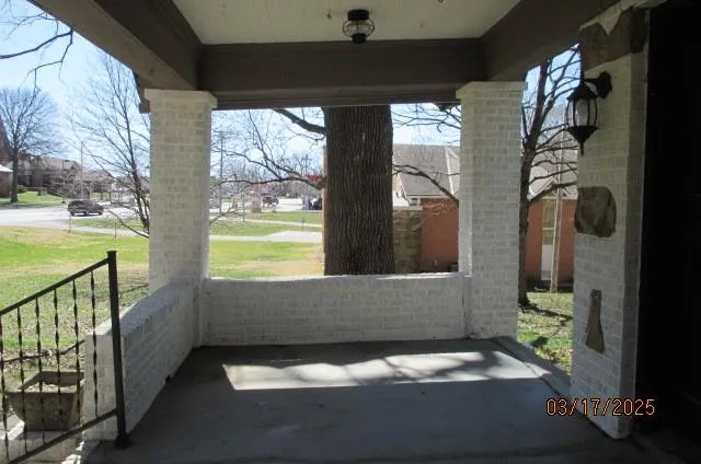 $160,000 | 5000 Blue Ridge Boulevard, Kansas City, MO 64133